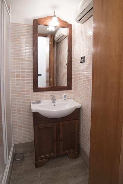 Apartament Justa Casa Borgo Vittorio Rzym Zewnętrze zdjęcie